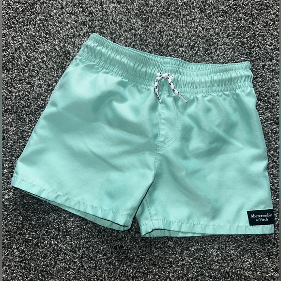 Abercrombie kids swim trunks - Picture 1 of 3